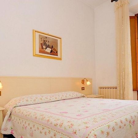פרוג'ה Hotel San Sebastiano מראה חיצוני תמונה