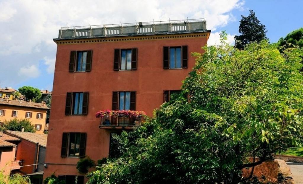 פרוג'ה Hotel San Sebastiano מראה חיצוני תמונה
