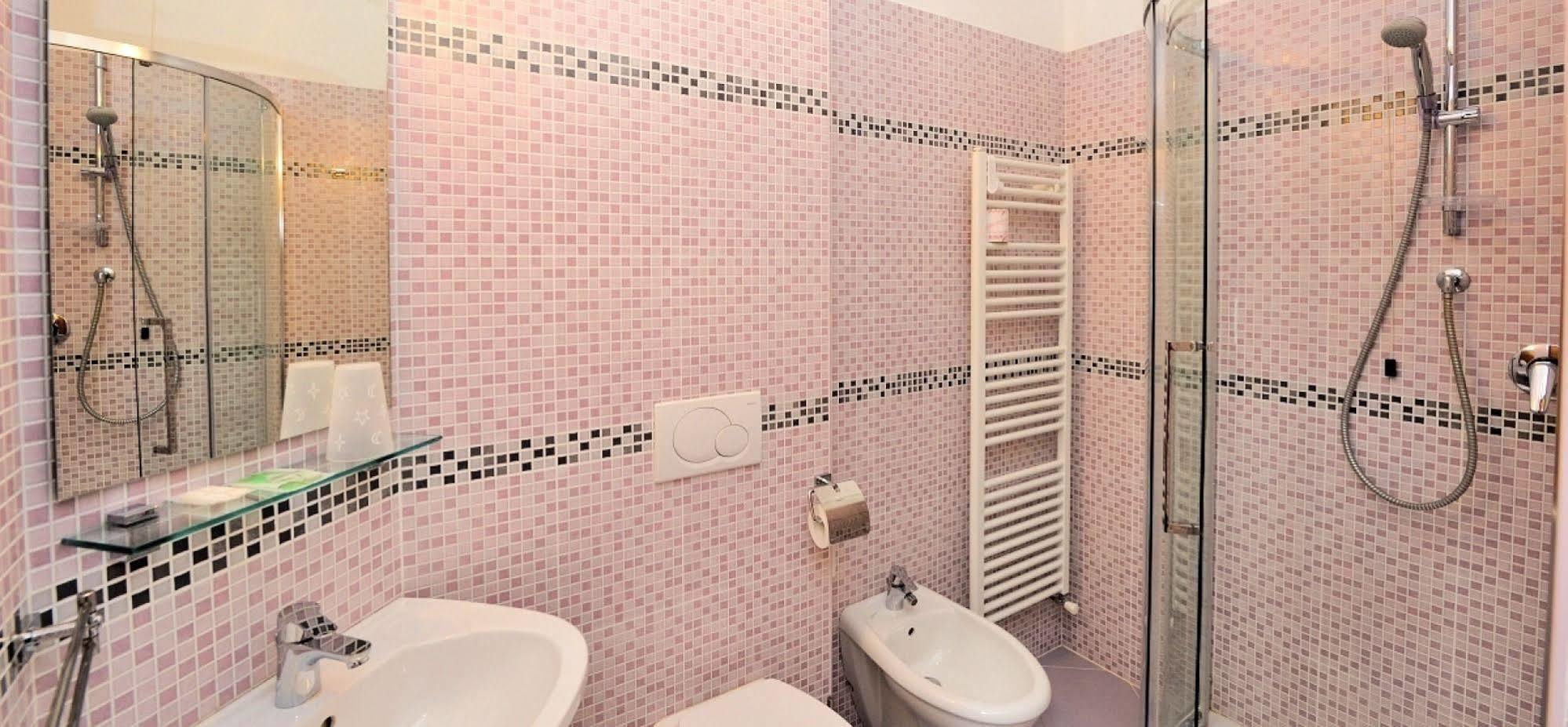 פרוג'ה Hotel San Sebastiano מראה חיצוני תמונה